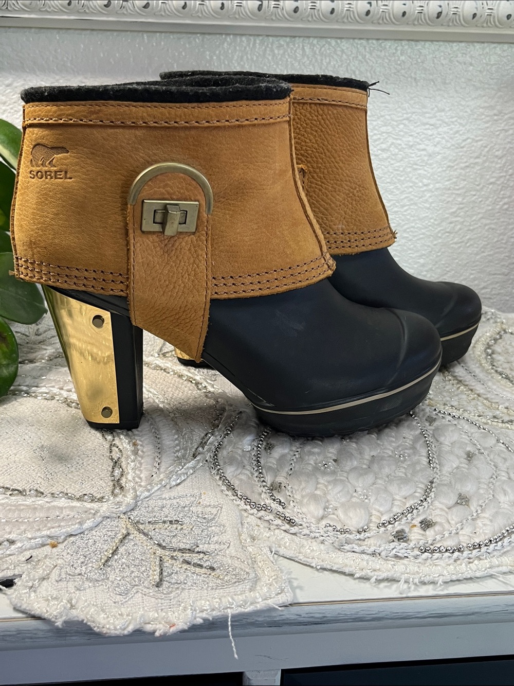 Sorel Medina II Clogs/Boots Women’s 7.5 Black & Tobacco Leather Lined - Picture 4 of 16